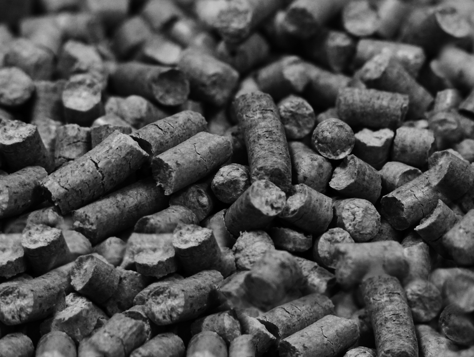 Natural Cat LItter Activated Carbon.jpg